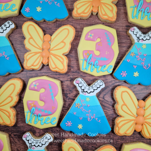 Encanto Themed Cookies
